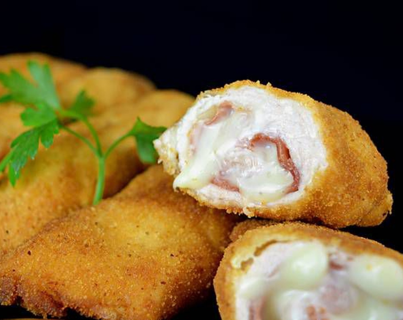 Chicken Cheese Roll